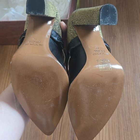 Etro Runway MaryJanes - Picture 15 of 15